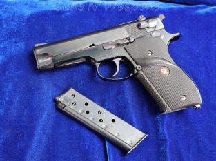 Smith & Wesson Model 39-2 9mm Double Action Semi Auto Pistol