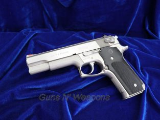 Smith & Wesson Model 645 45ACP Stainless Semi Auto Pistol